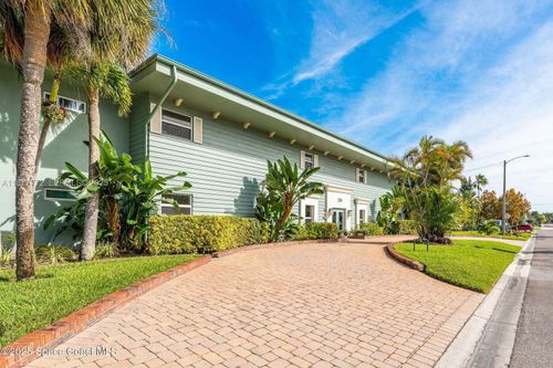 apt-31-220 Columbia Dr, Cape Canaveral, FL, 32920-3642 | Card Image