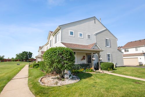138-138 Azalea Cir, Romeoville, IL, 60446-5275 | Card Image