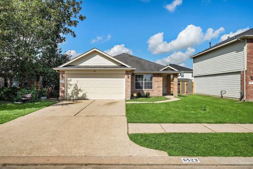 6523 Wellington Meadows Dr, Katy, TX, 77449-2647 | Card Image