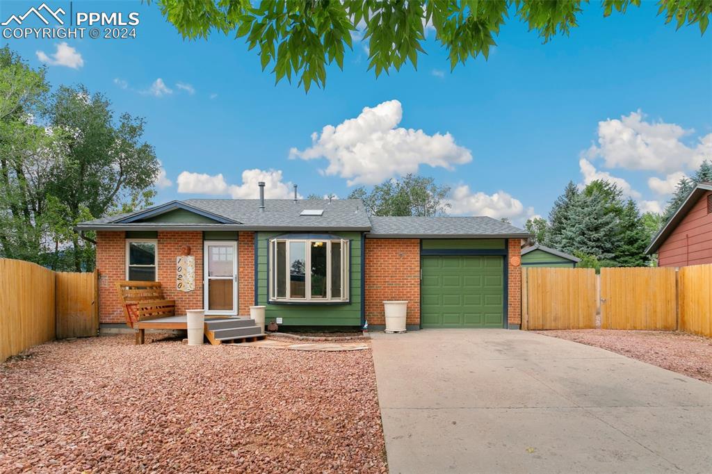 Honey Locust Ct, Colorado Springs, CO 80904