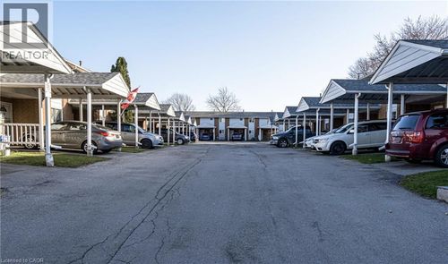 125 Limeridge Road W, Hamilton, ON, L9C3V3 | Card Image