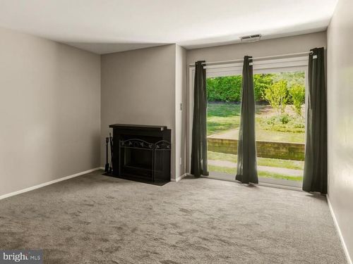 445 Durham Ct, WEST DEPTFORD, NJ, 08051-2024 | Card Image