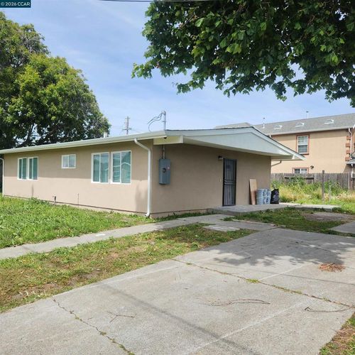 1744 4th St, Richmond, CA, 94801-1616 | Card Image