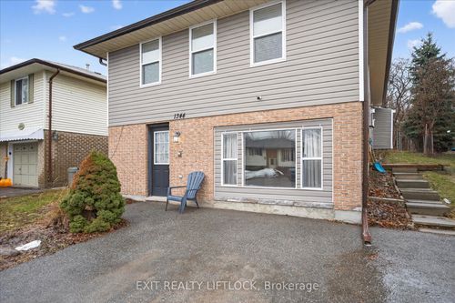 1344 Tudor Cres, Peterborough, ON, K9L1X1 | Card Image