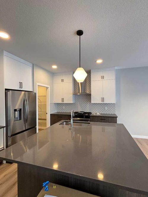 342 Baywater Common Sw, Airdrie, AB, T4B5R4 | Card Image