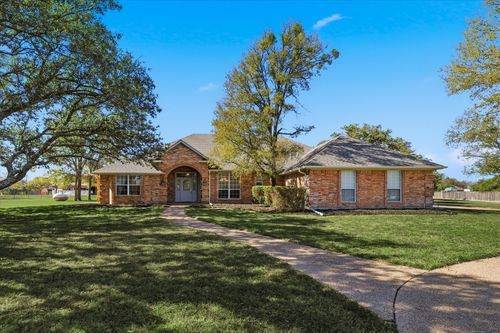 113 Green Oaks Ct, Hudson Oaks, TX, 76087-8900 | Card Image