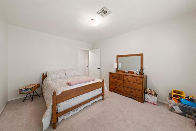 386 W Main St, House other with 3 bedrooms, 2 bathrooms and null parking in Elm Mott TX | Image 12