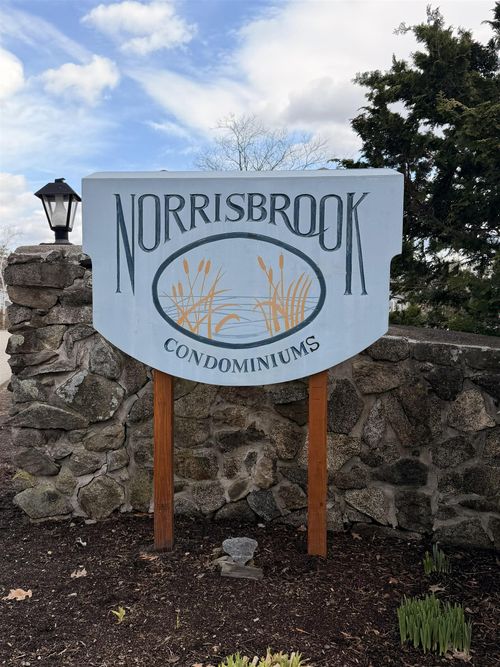 g5-50 Brookside G5 Drive, Exeter, NH, 03833 | Card Image