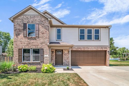 4 Kimbrough Ct, Brownsburg, IN, 46112-8004 | Card Image