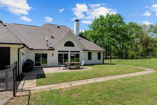 109 Enchanted Dr, House other with 4 bedrooms, 2 bathrooms and null parking in Enchanted Oaks TX | Image 25