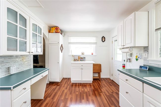 2216 Keystone Ave, House other with 3 bedrooms, 2 bathrooms and 1 parking in Hempfield Twp - WML PA | Image 33