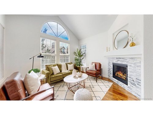 203-4024 S Carson St, Aurora, CO, 80014-7112 | Card Image
