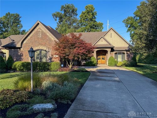 973 Gardenwood Pl, Centerville, OH, 45458-3694 | Card Image