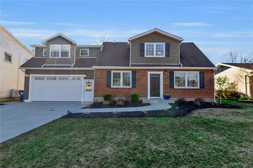 216 N Linden St, Amherst, NY, 14221-6640 | Card Image