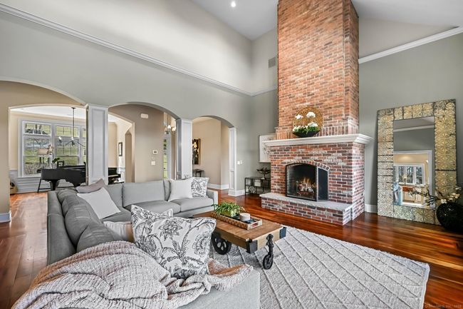 5 Stone Wall Ln, House other with 4 bedrooms, 5 bathrooms and 8 parking in Sherman CT | Image 7
