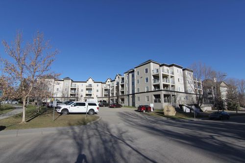 319-6000 Somervale Crt Sw, Calgary, AB, T2Y4J4 | Card Image
