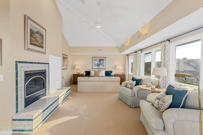 16 Brown Pelican Trl, House other with 4 bedrooms, 5 bathrooms and 3 parking in Bald Head Island NC | Image 9