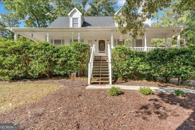 911 Maplelake Drive, House other with 3 bedrooms, 2 bathrooms and null parking in Acworth GA | Image 1