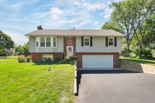 21012 N 18th St, Barrington, IL, 60010-2704 | Card Image