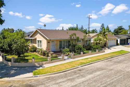 9848 La Docena Ln, Pico Rivera, CA, 90660-5634 | Card Image