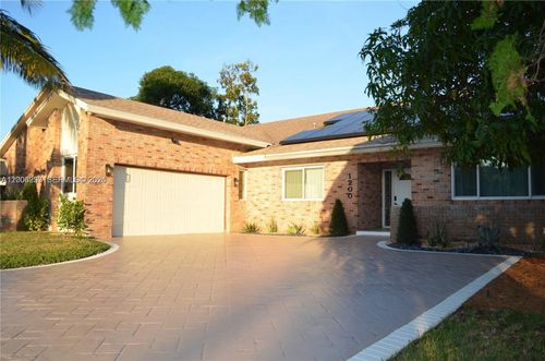 1200 Nw 78th Ave, Plantation, FL, 33322 | Card Image