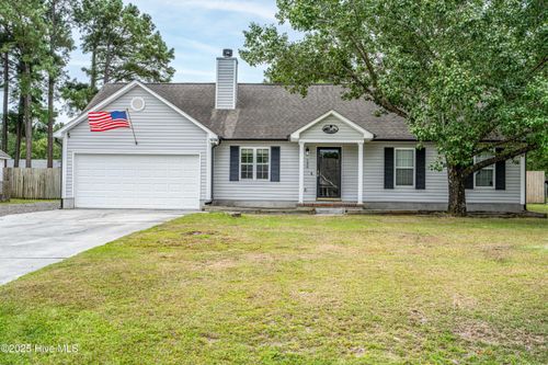 108 Quail Creek Dr, Hubert, NC, 28539-4395 | Card Image