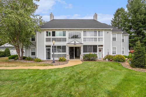 352 Butler Ct, Marshall, MI, 49068-1176 | Card Image