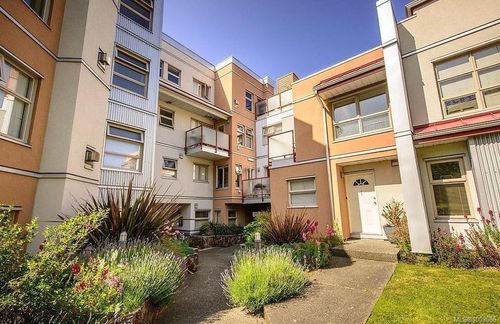 203-930 North Park St, Victoria, BC, V8T1C6 | Card Image