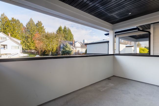 941B Walls Avenue, Home with 4 bedrooms, 3 bathrooms and 2 parking in Coquitlam BC | Image 18