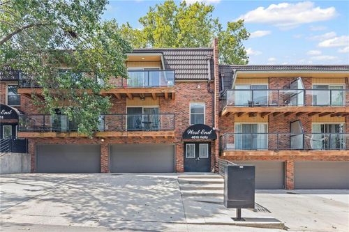 apt-5-4616 Holly St, Kansas City, MO, 64112-1256 | Card Image