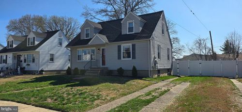5122 Garfield Ave, PENNSAUKEN, NJ, 08109-1756 | Card Image