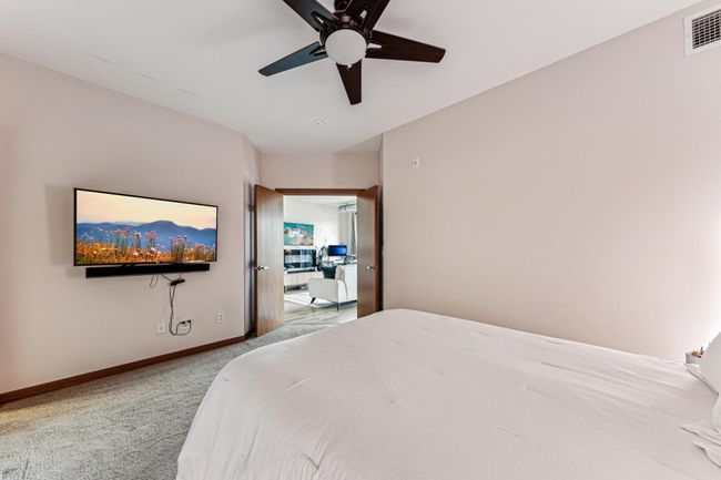 Ceiling Fan in Bedroom | Image 11