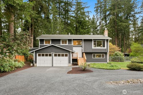 19044 Ne 165th Pl, Woodinville, WA, 98072-9196 | Card Image
