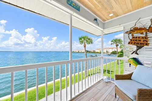 207-1177 Bayshore Dr, Fort Pierce, FL, 34949-3089 | Card Image
