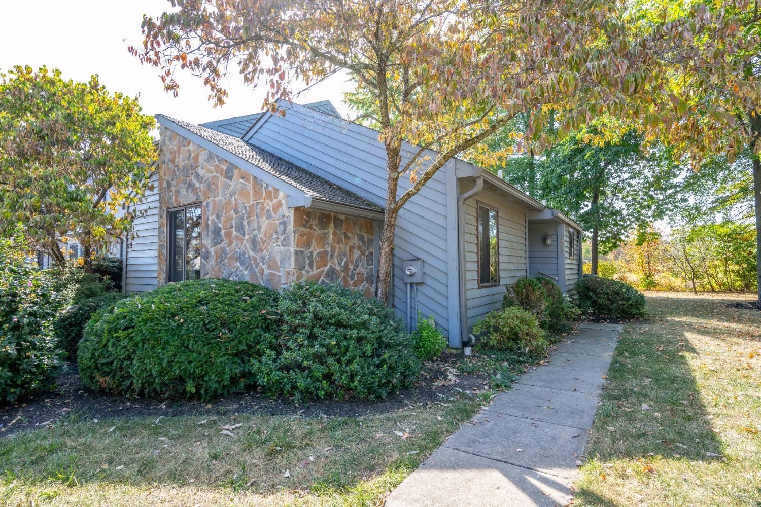 Crisfield Dr, Cincinnati, OH 45245