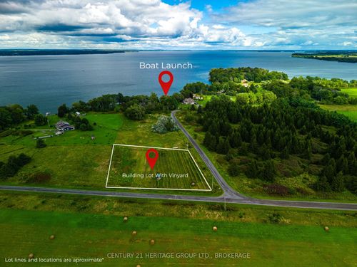 7 Hunt Club Rd, Wolfe Island, ON, K0H2Y0 | Card Image