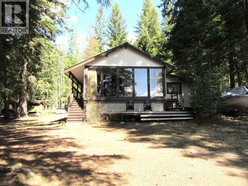 7637 Burgess Rd, Lone Butte, BC, V0K1X3 | Card Image
