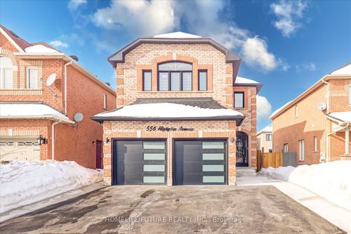 556 Highglen Ave, Markham, ON, L3S4N3 | Card Image
