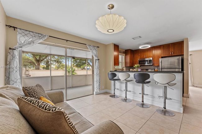 6800 Bayfront Cir, House other with 3 bedrooms, 3 bathrooms and null parking in Margate FL | Image 12