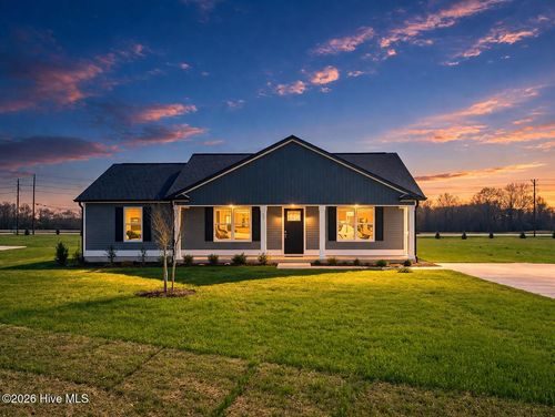 102 Dees Meadow Ln, Fremont, NC, 27830-7100 | Card Image