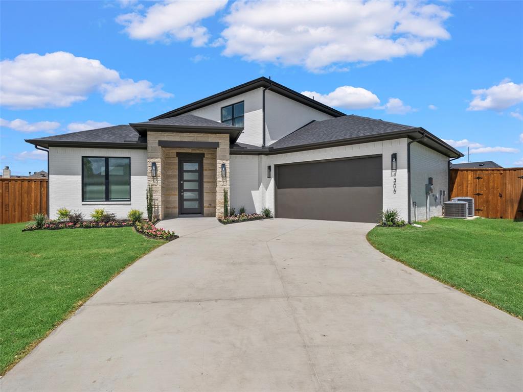 Genoa Cir, Garland, TX 75040