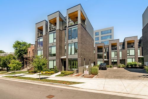 1012 18th Ave S, Nashville, TN, 37212-2132 | Card Image