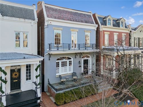 2005 Stuart Ave, Richmond, VA, 23220-3541 | Card Image