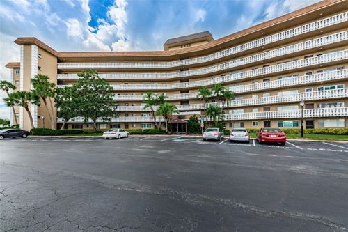 apt-206-8950 Park Blvd, SEMINOLE, FL, 33777-4122 | Card Image