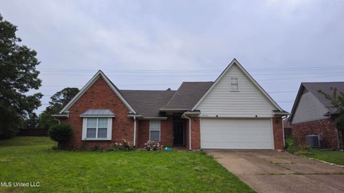 9004 Lakeside Cv, Olive Branch, MS, 38654-1514 | Card Image