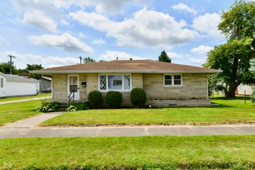 1621 N E St, Elwood, IN, 46036-1330 | Card Image