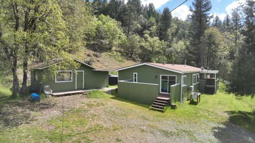 331 Newt Gulch Road, Grants Pass, OR, 97527 | Card Image