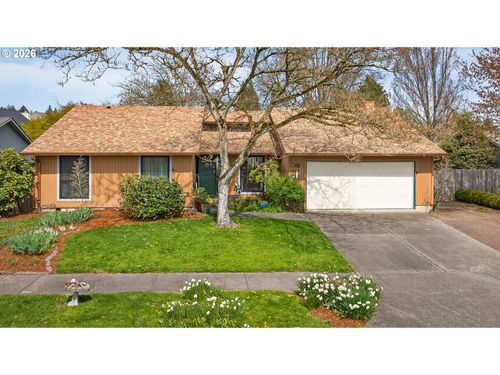 945 Willamina Ave, Forest Grove, OR, 97116-1254 | Card Image