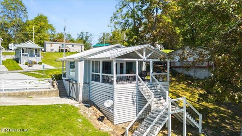 758 Indian River Boat Dock Rd, Jacksboro, TN, 37757-3512 | Card Image