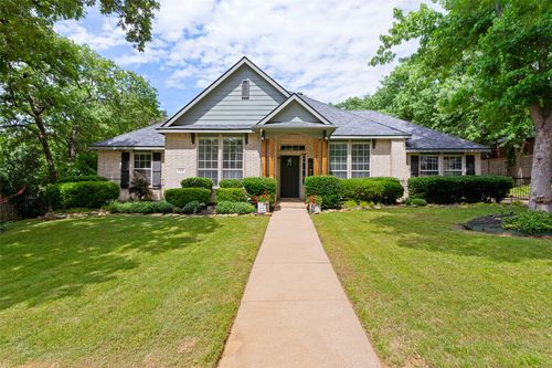 729 Big Horn Trl, Crowley, TX, 76036-3981 | Card Image